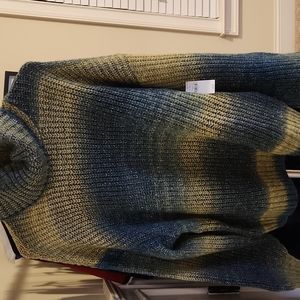 Old Navy turtle neck sweater